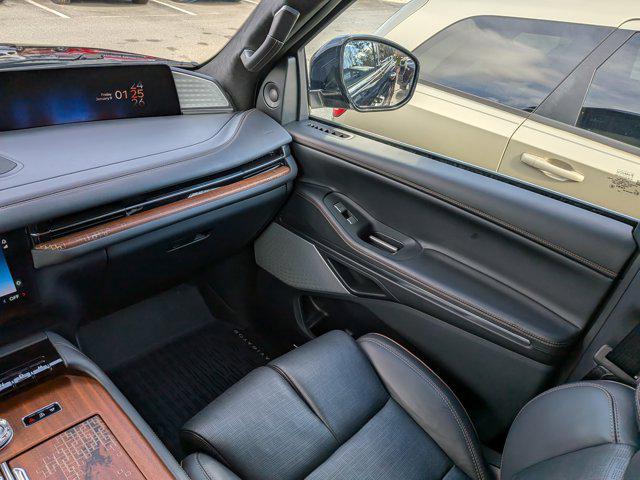 2025 Lincoln Navigator Black Label