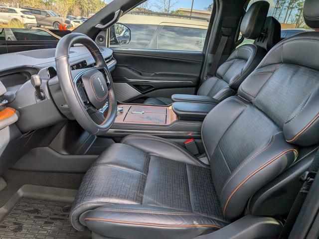 2025 Lincoln Navigator Black Label
