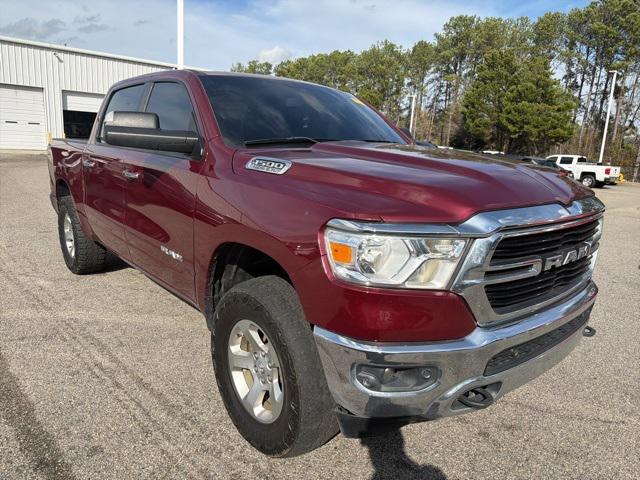 2019 RAM 1500 Big Horn/Lone Star Crew Cab 4x4 57 Box