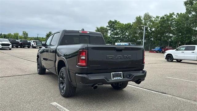 2026 RAM 1500 Big Horn Crew Cab 4x4 57 Box