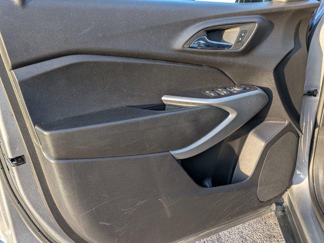 2025 Chevrolet Trax FWD LS