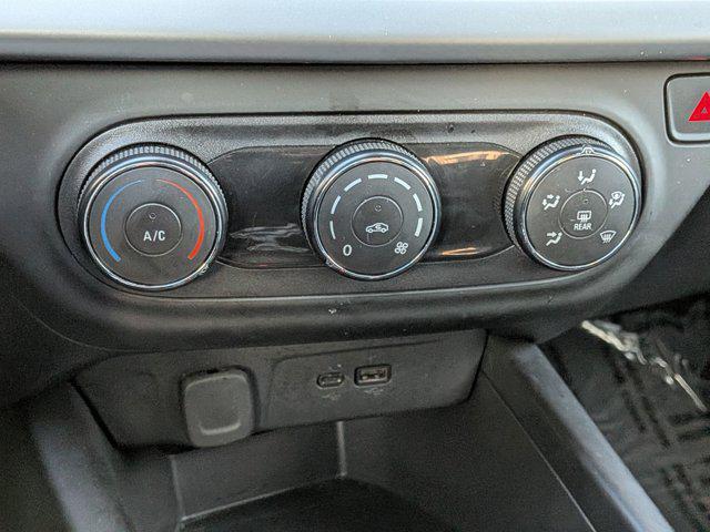 2025 Chevrolet Trax FWD LS