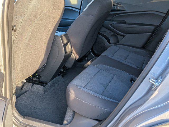 2025 Chevrolet Trax FWD LS