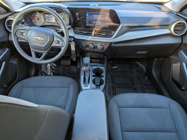 2025 Chevrolet Trax FWD LS