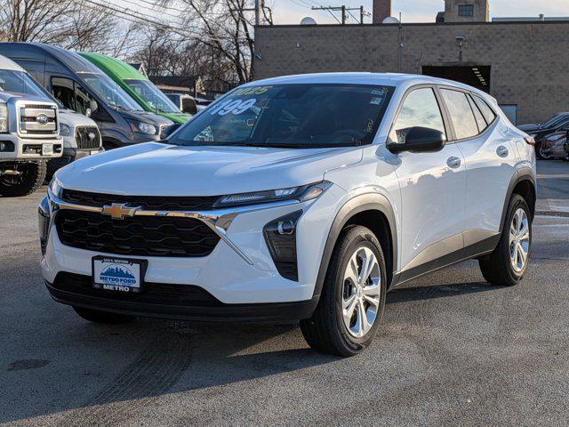 2025 Chevrolet Trax FWD LS