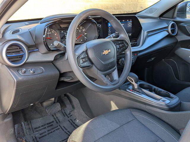 2025 Chevrolet Trax FWD LS