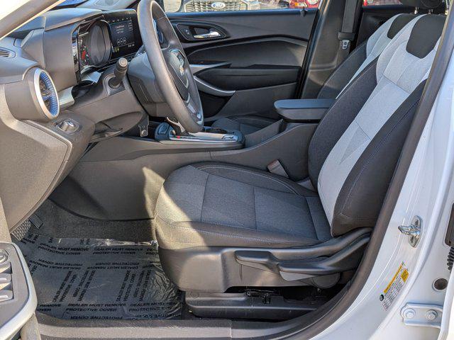 2025 Chevrolet Trax FWD LS