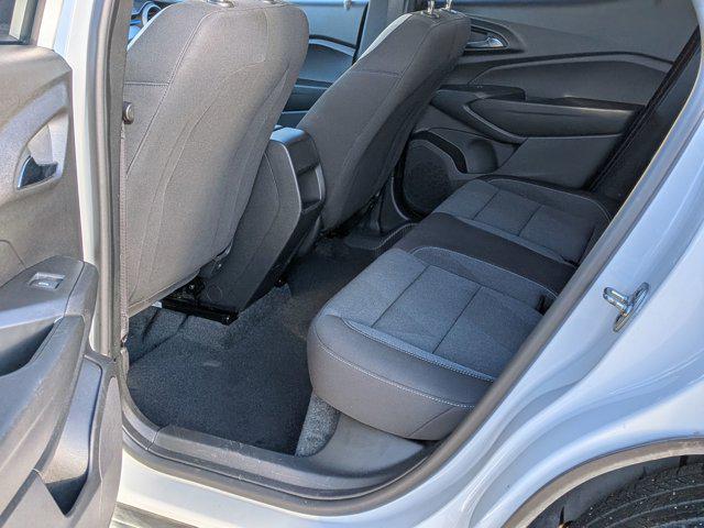 2025 Chevrolet Trax FWD LS