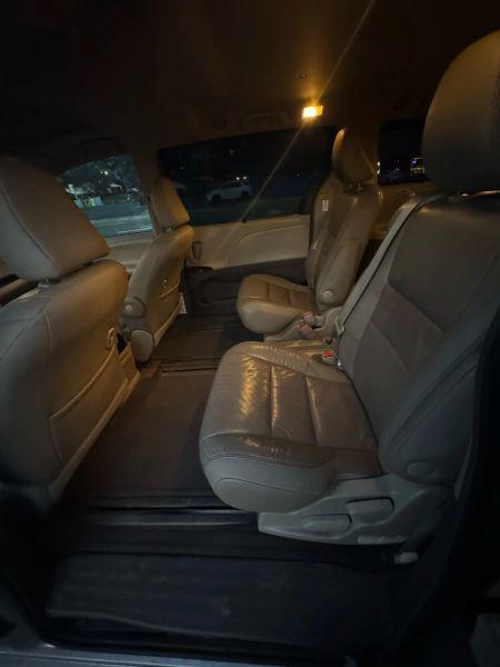 2016 Toyota Sienna XLE 8 Passenger