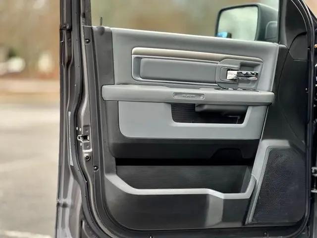 2019 Ram 1500 Classic Big Horn Crew Cab 4x4 5'7" Box