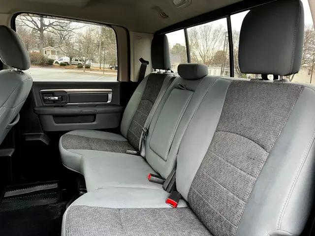 2019 Ram 1500 Classic Big Horn Crew Cab 4x4 5'7" Box
