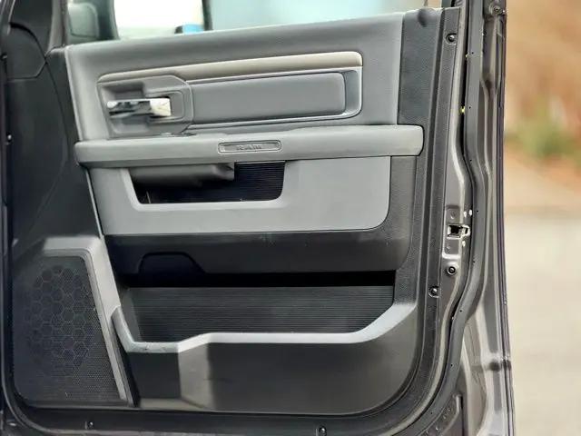 2019 Ram 1500 Classic Big Horn Crew Cab 4x4 5'7" Box