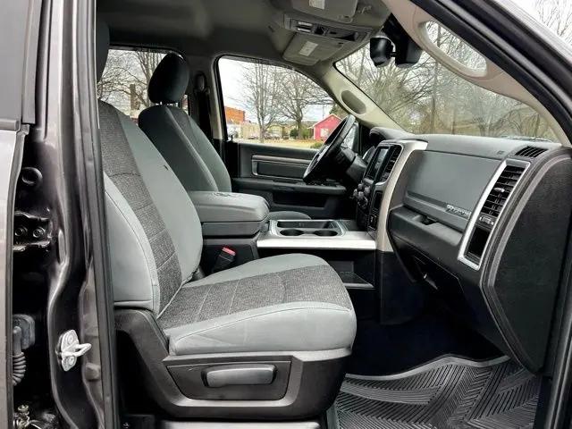 2019 Ram 1500 Classic Big Horn Crew Cab 4x4 5'7" Box