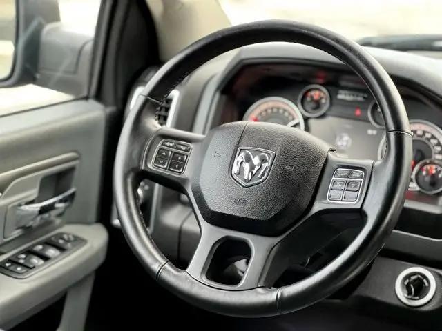 2019 Ram 1500 Classic Big Horn Crew Cab 4x4 5'7" Box