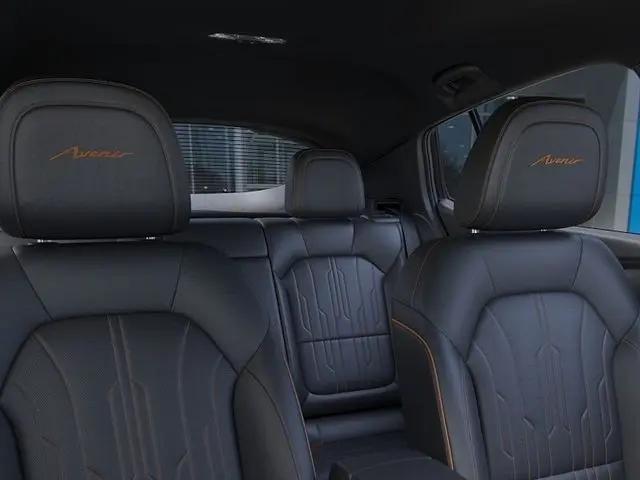 2026 Buick NV Avenir FWD
