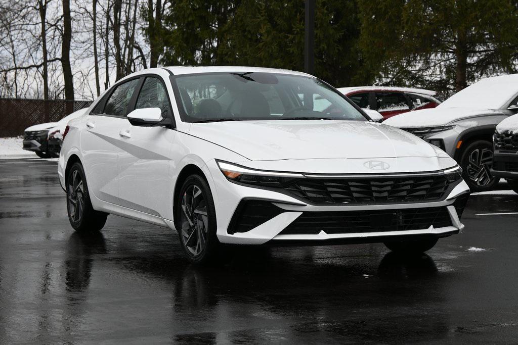 2026 Hyundai Elantra Hybrid Limited