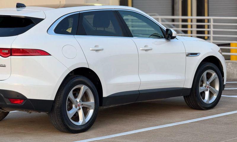 2019 Jaguar F-PACE 25t