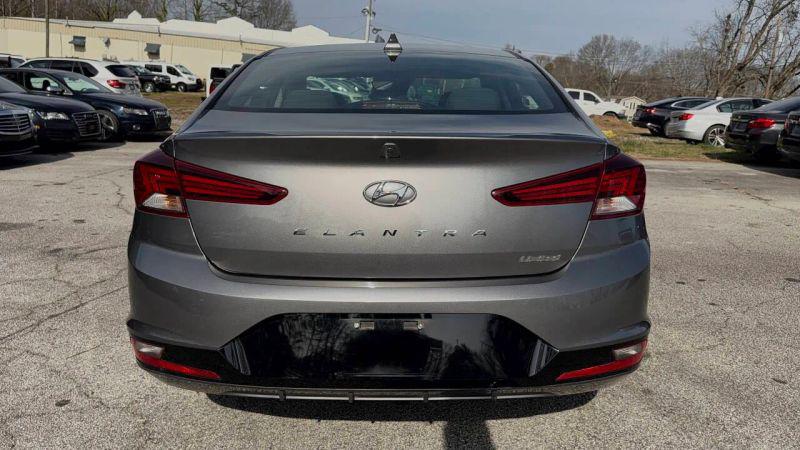 2020 Hyundai Elantra Limited