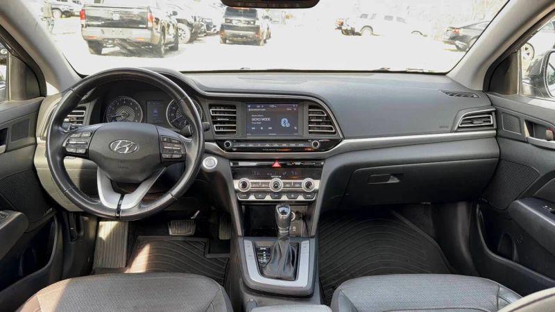 2020 Hyundai Elantra Limited