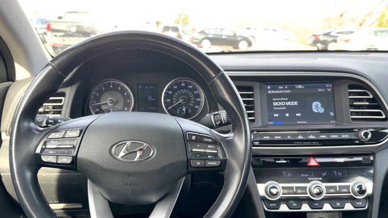 2020 Hyundai Elantra Limited