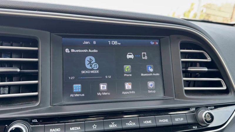 2020 Hyundai Elantra Limited