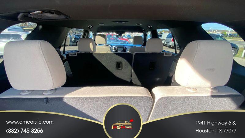 2022 Chevrolet Traverse FWD LS