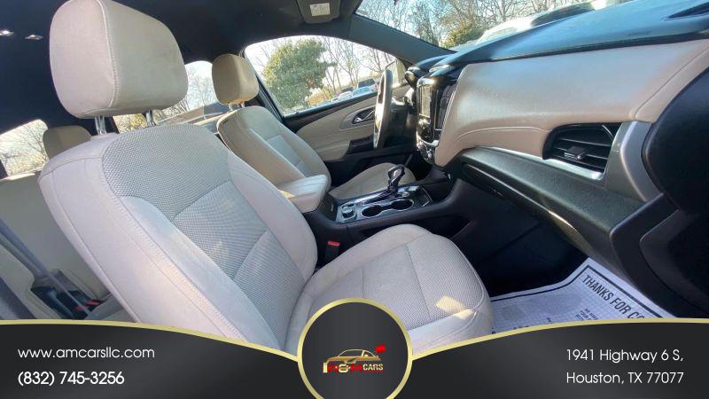 2022 Chevrolet Traverse FWD LS