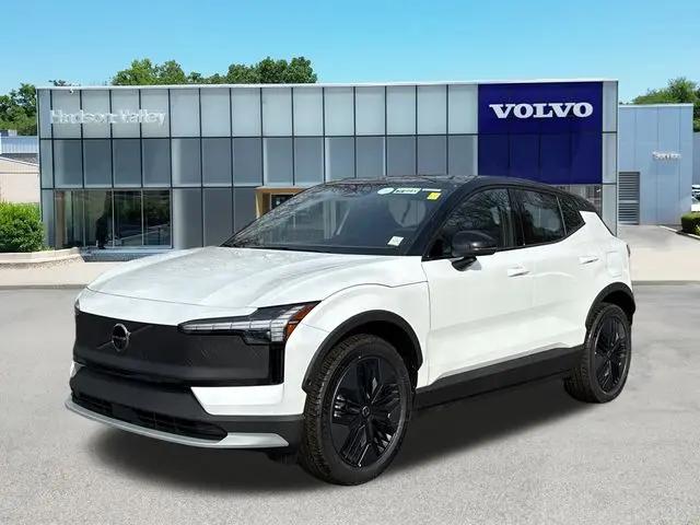 2026 Volvo EX30 Cross Country Ultra, Twin Motor Performance, Fully electric for sale in Wappingers Falls, NY