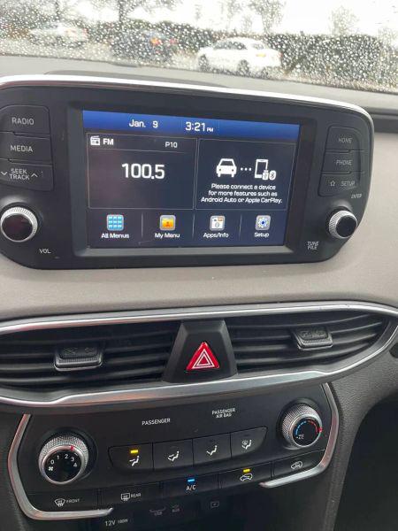2019 Hyundai Santa Fe SE