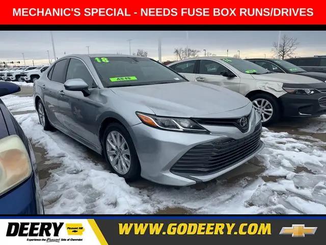 2018 Toyota Camry LE for sale in Pleasent Hill, IA
