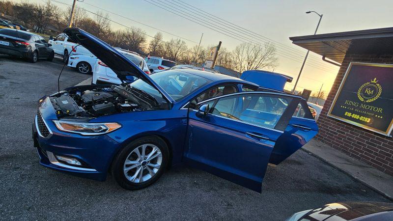 2017 Ford Fusion SE