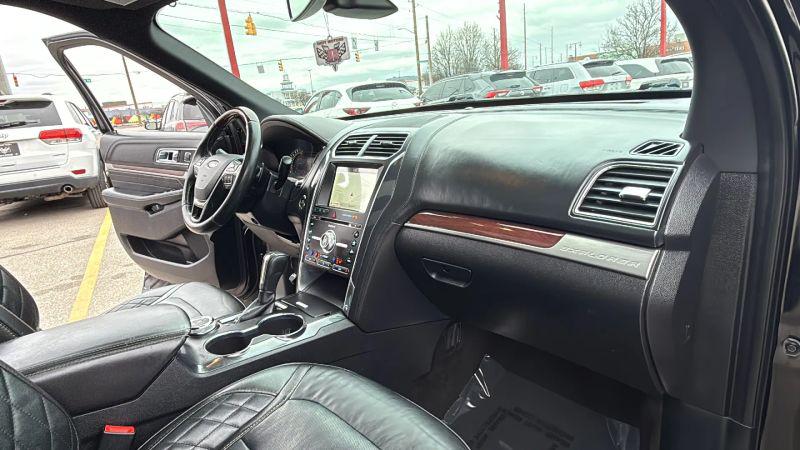 2018 Ford Explorer Platinum
