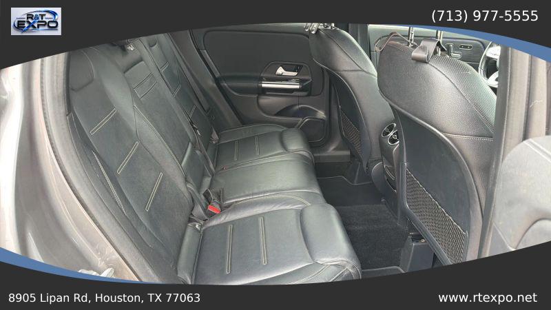 2021 Mercedes-Benz GLA-CLASS GLA 250 250
