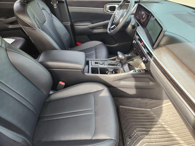 2025 Kia Sorento X-Line EX