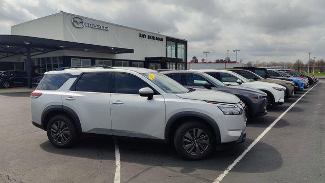 2022 Nissan Pathfinder SV 2WD for sale in Indianapolis, IN