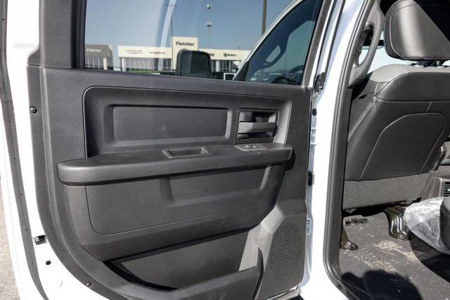 2026 Ram 3500 Tradesman Crew Cab 4x4 8' Box