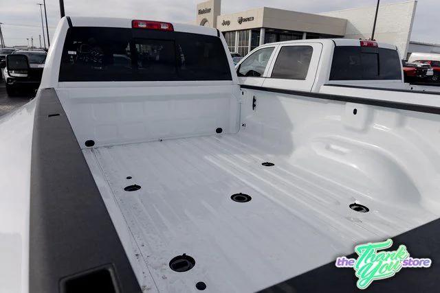 2026 Ram 3500 Tradesman Crew Cab 4x4 8' Box