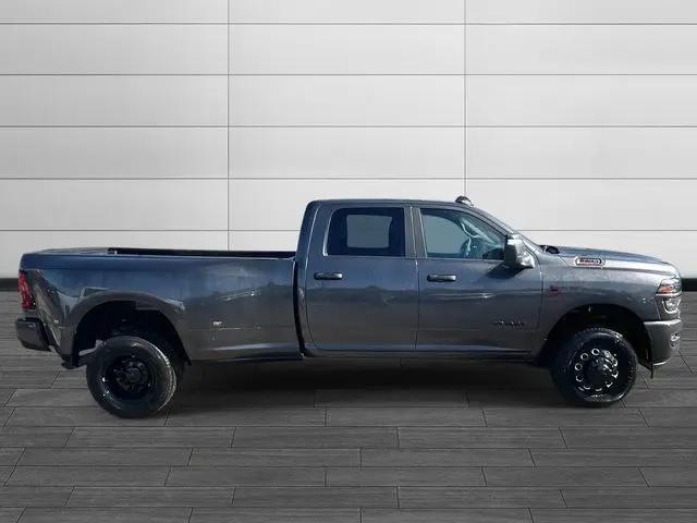 2026 Ram 3500 Big Horn Crew Cab 4x4 8' Box