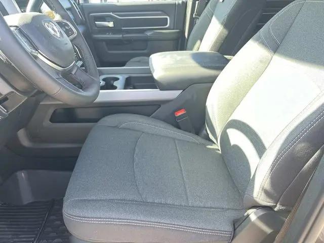 2026 Ram 3500 Big Horn Crew Cab 4x4 8' Box