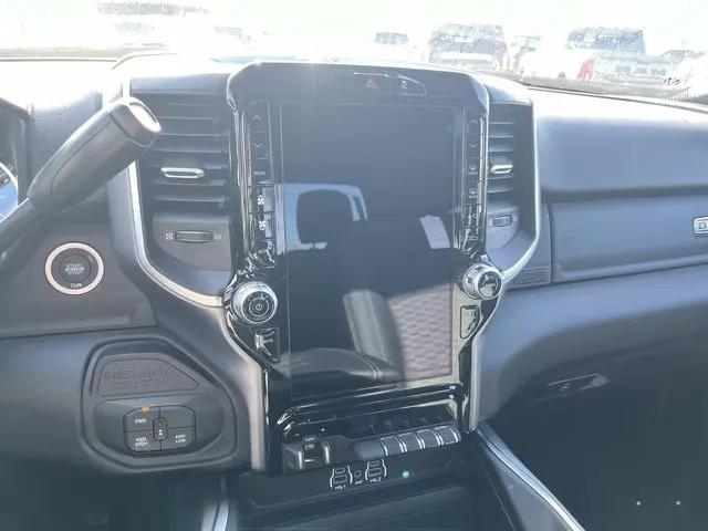 2026 Ram 3500 Big Horn Crew Cab 4x4 8' Box