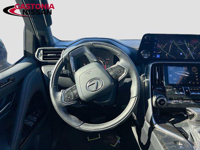 2023 Lexus LX Luxury