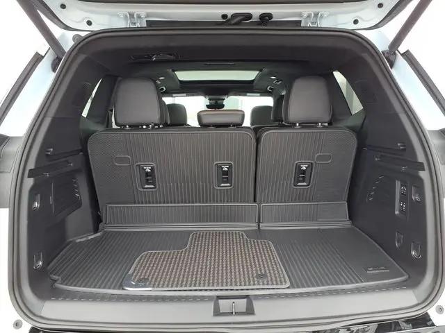2026 GMC Acadia Denali Ultimate AWD