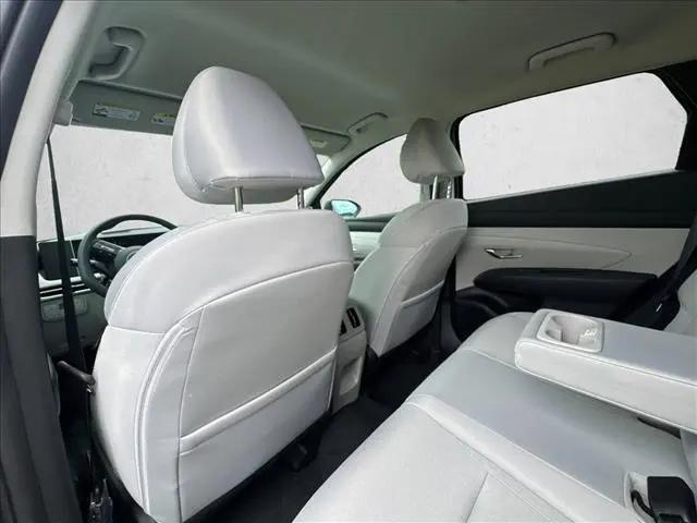 2026 Hyundai Tucson Hybrid SEL