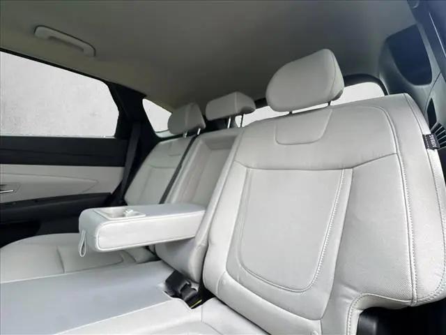 2026 Hyundai Tucson Hybrid SEL