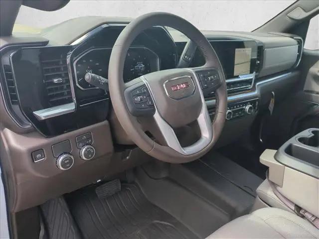 2026 GMC Sierra 1500 Crew Cab, Short Bed, SLE, RWD