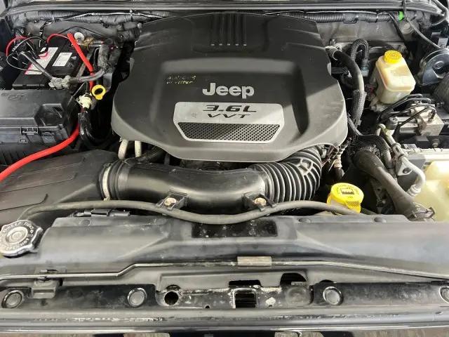 2013 Jeep Wrangler Unlimited Sport