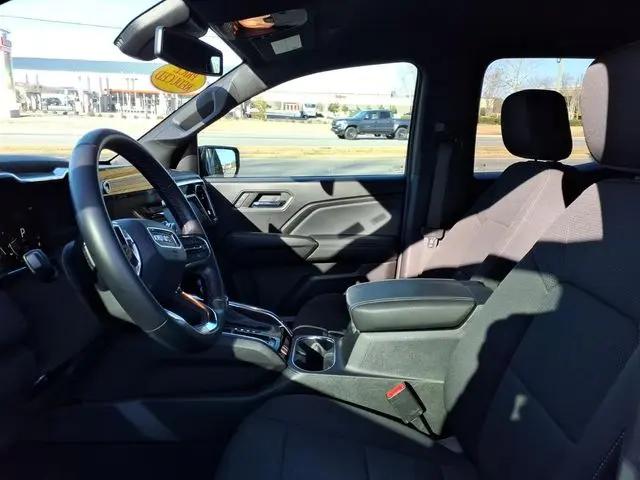 2024 GMC Canyon 2WD Elevation