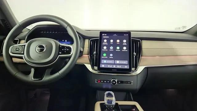 2026 Volvo XC90 Plug-In Hybrid Plus, T8 AWD, Electric/Gasoline, Bright, 7 Seats
