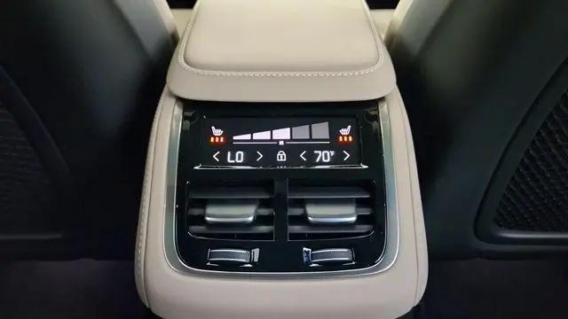 2026 Volvo XC90 Plug-In Hybrid Plus, T8 AWD, Electric/Gasoline, Bright, 7 Seats