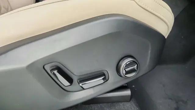 2026 Volvo XC90 Plug-In Hybrid Plus, T8 AWD, Electric/Gasoline, Bright, 7 Seats